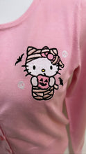 Load image into Gallery viewer, Cropped Kitty mummy
