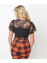 Load image into Gallery viewer, Black Flocked Spiderweb &amp; Brooch Flutter Slee
