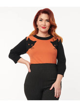 Load image into Gallery viewer, 1950s Burnt Orange &amp; Black Cat Sleeve Minou S
