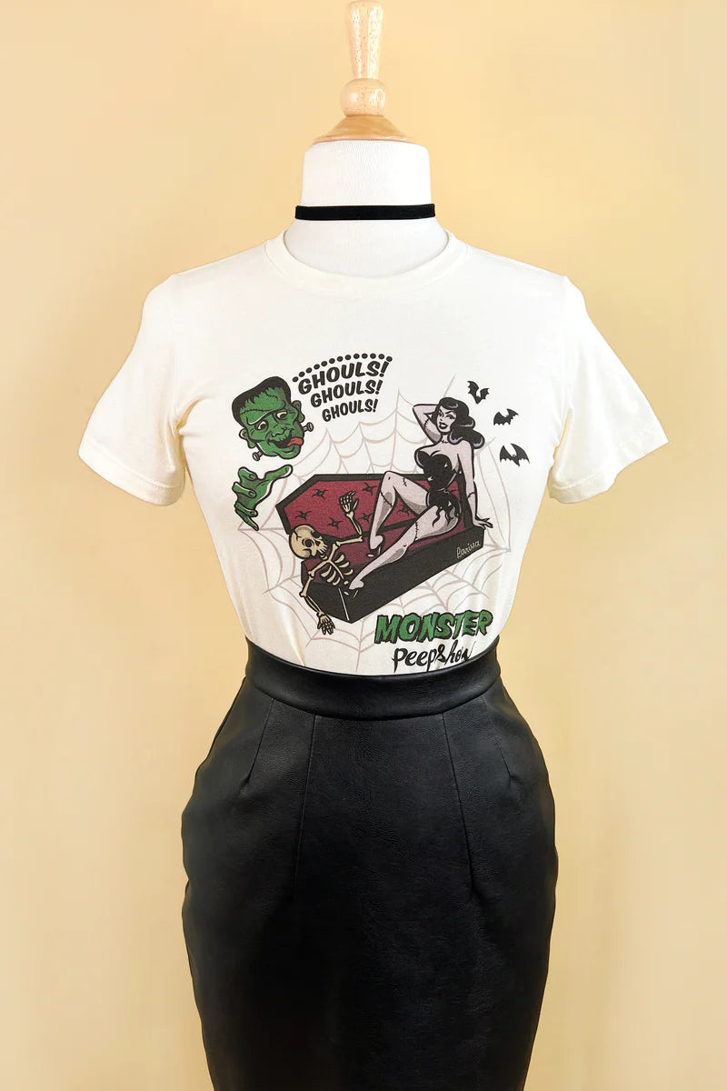MONSTER PEEPSHOW FITTED TEE IN IVORY