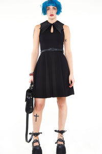 Bat collar knit flare dress